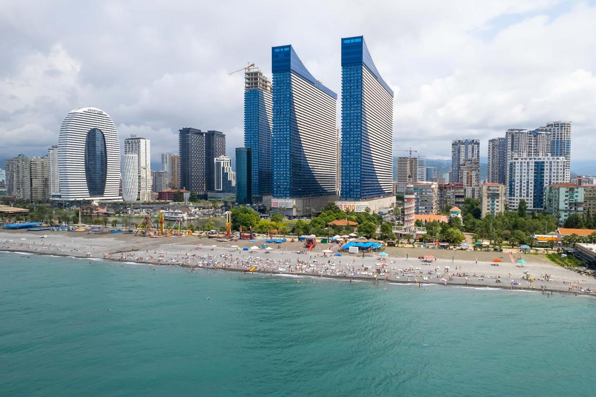 Sea ​​View In Orbi City Batumi Kültér fotó